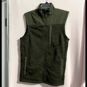 GEORGE Hunter Green Heather vest.  Size S (34-36).